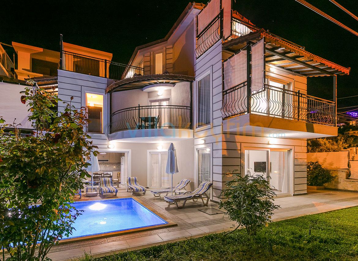 Villa Akay 2